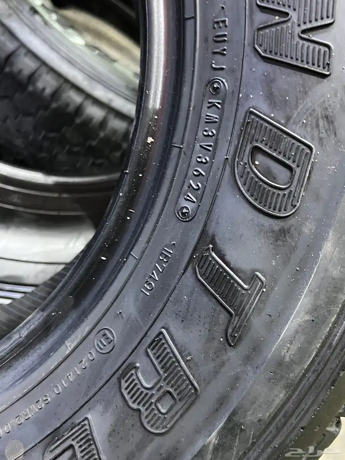 كفرات دنلوب رفرف مقاس 265 70 16 9