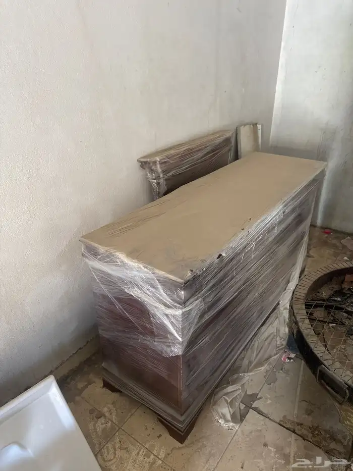 بيع تسريحه مع مرايه 0