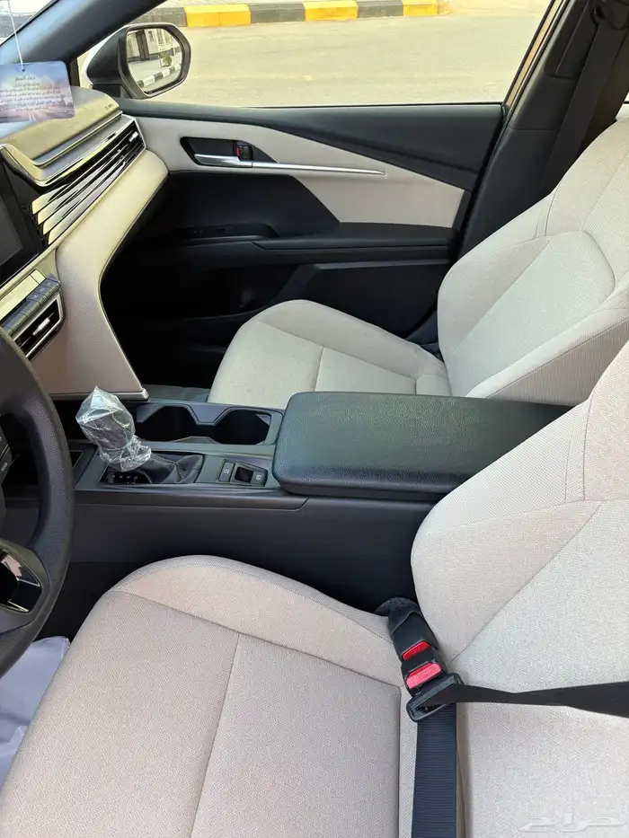 كامري E 2025 استاندر 47