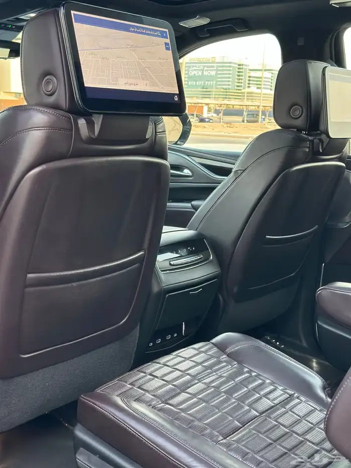 اسكاليد 2021 (بلاتينيوم سبورت) 22