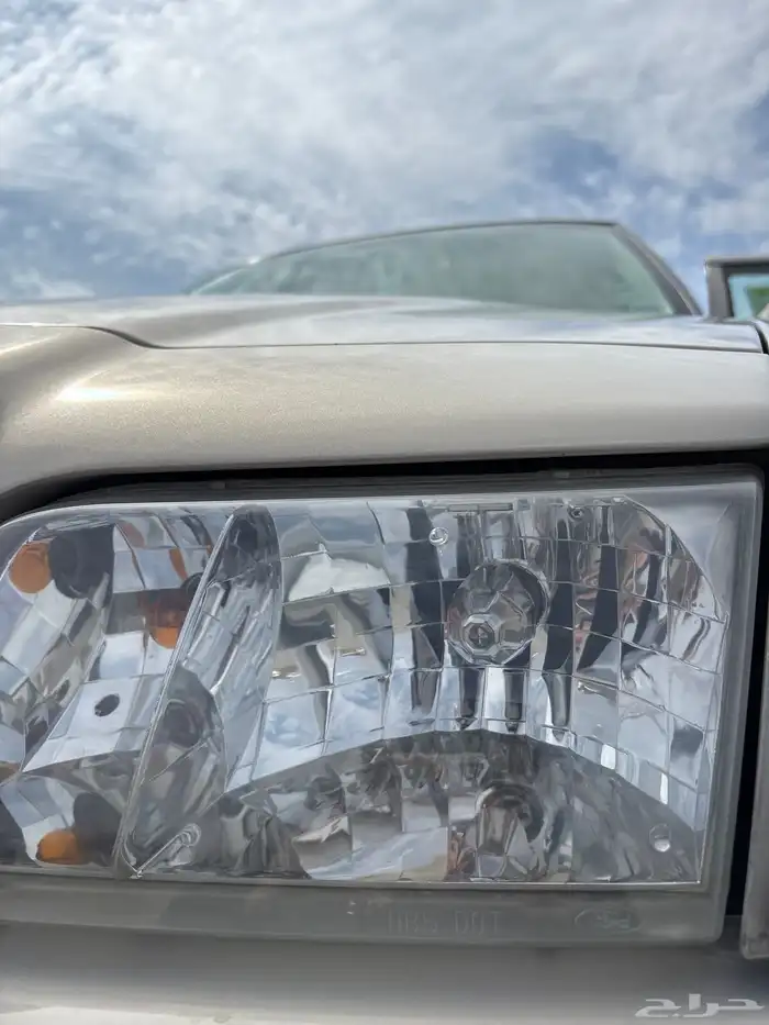 فورد فكتوريا 20