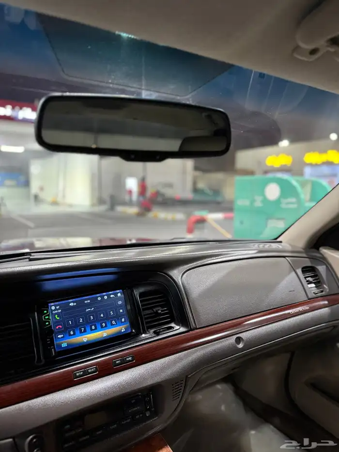 فورد كراون فكتوريا 2011 3