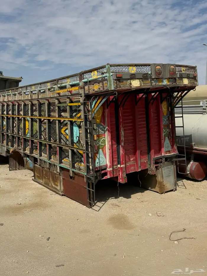 صندوق للبيع 7