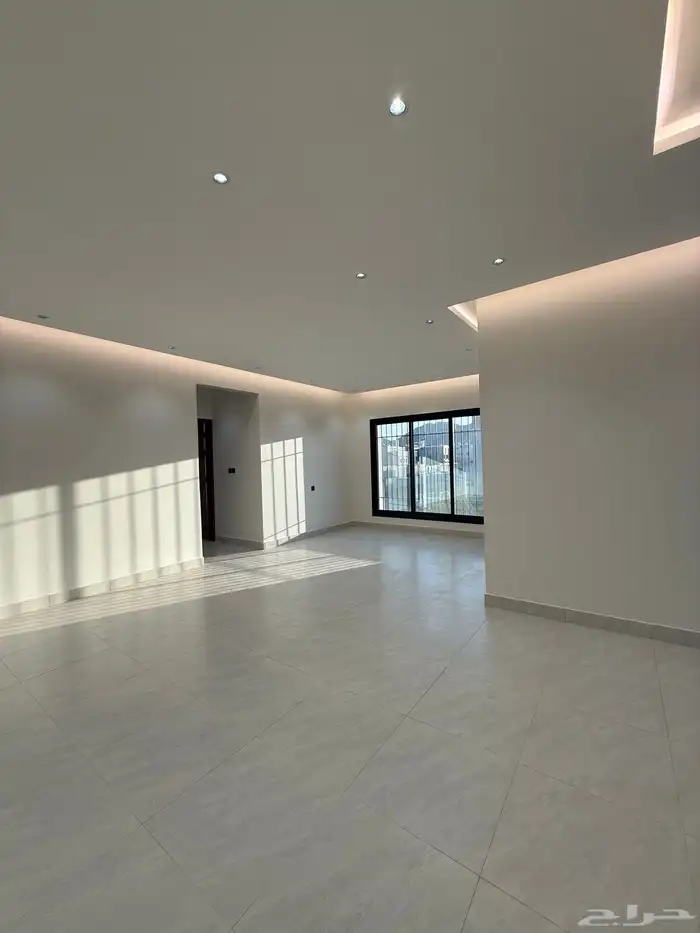 للبيع بأحد روفيدة روف فخم - موقع - سعر - مدارس - استثمار 25