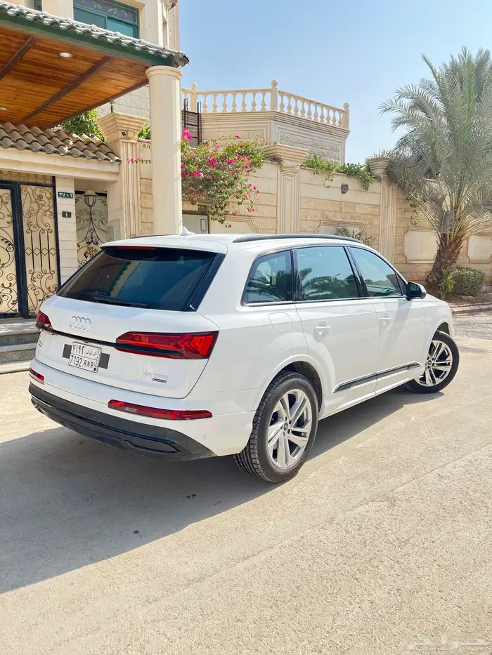 اودي جيب Q7 2023 مخزن 2