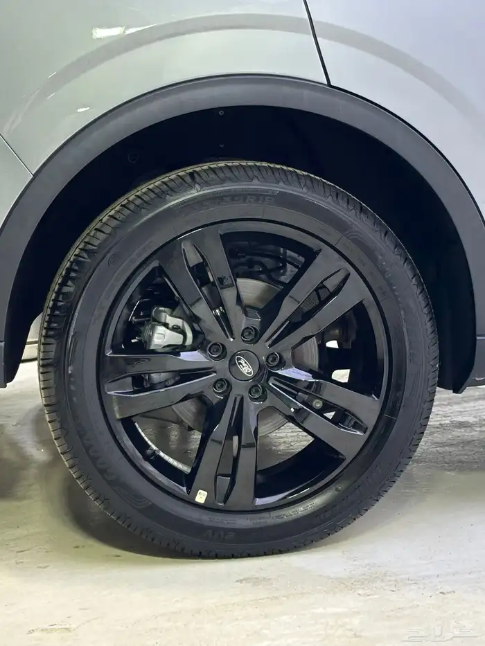 فورد تيريتوري 2025 دارك اديشن 5