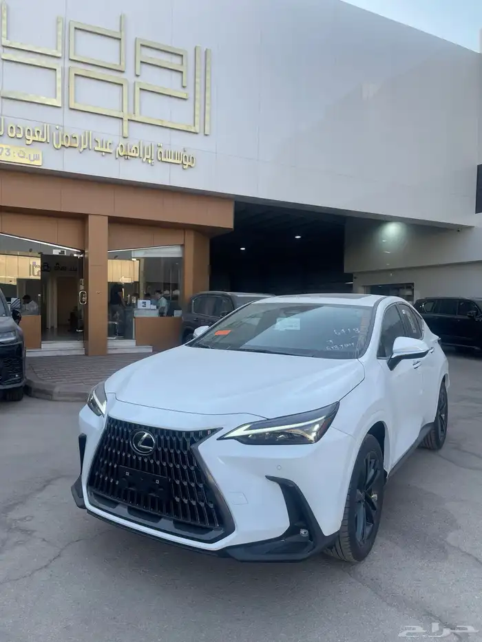 لكزس NX350 AA2025 17
