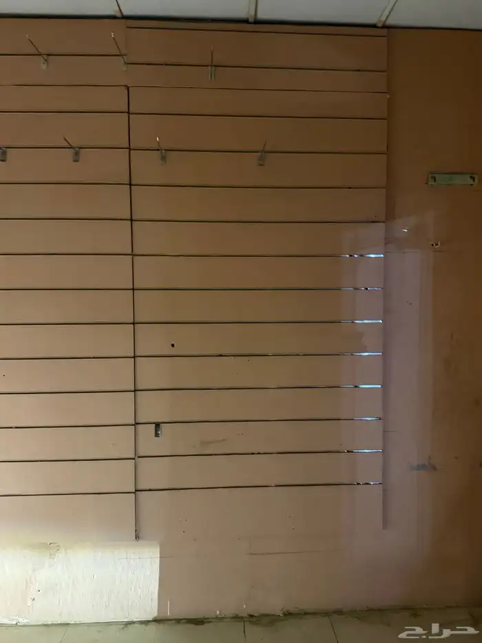 خشب ورفوف محل زينة أو جوالات تخفيضات 5