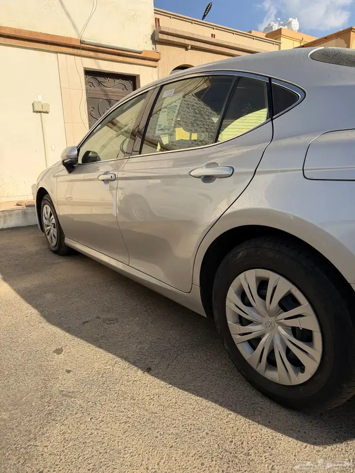 جنوط كامري 8