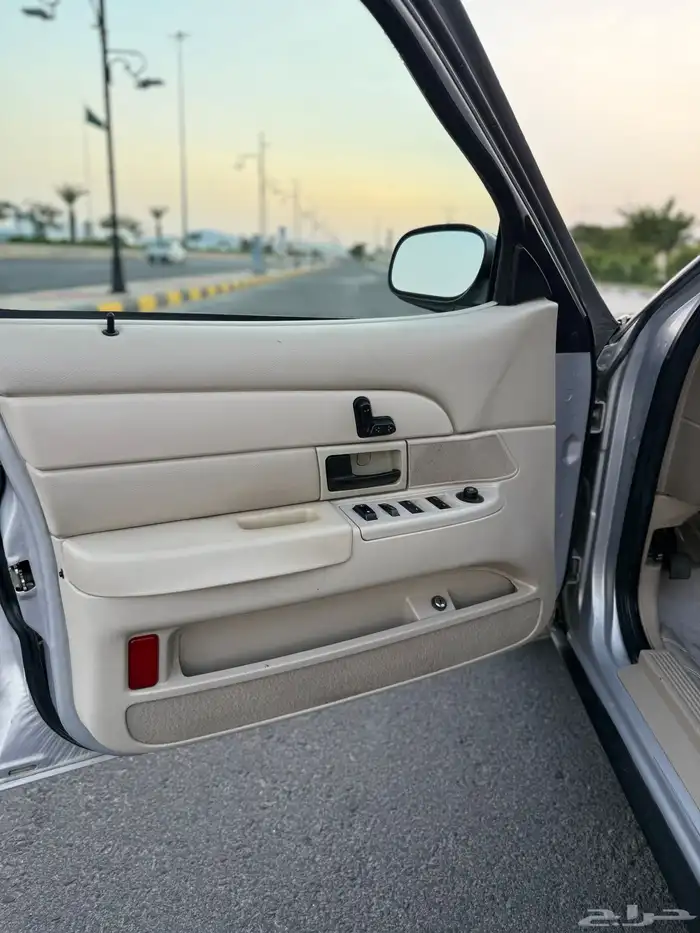 فورد فكتوريا سمني 2011 سعودي وكاله 31