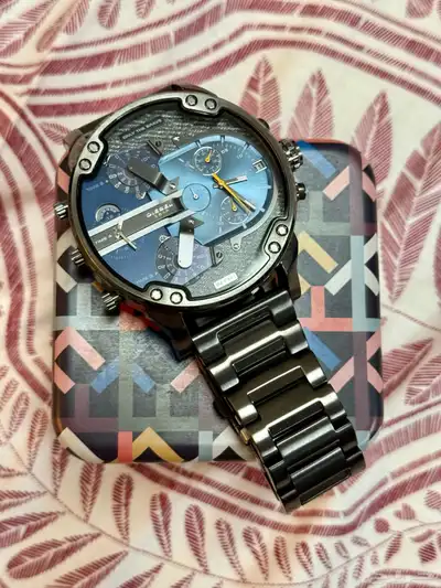 Brand New Diesel Mr. Daddy 2.0 Watch   DZ7331   With Box index