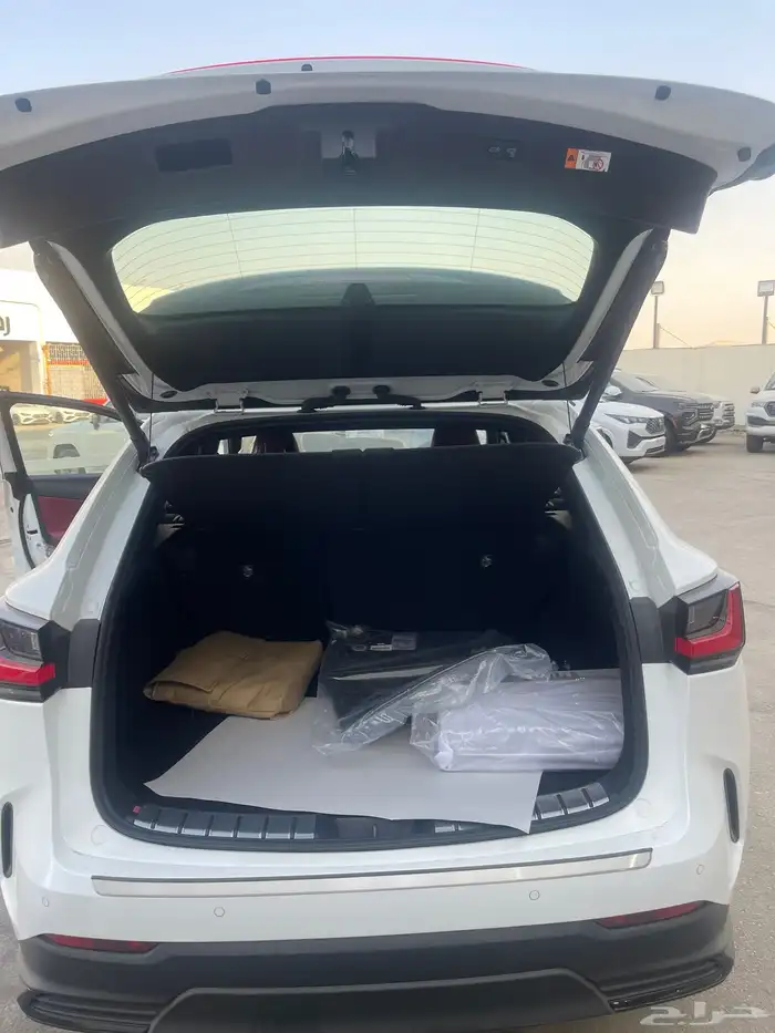 لكزس NX350 AA2025 8