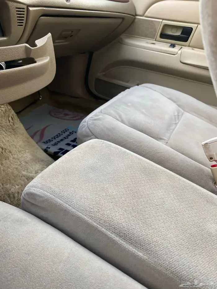 فورد كراون فكتوريا 2011 نظيف 9