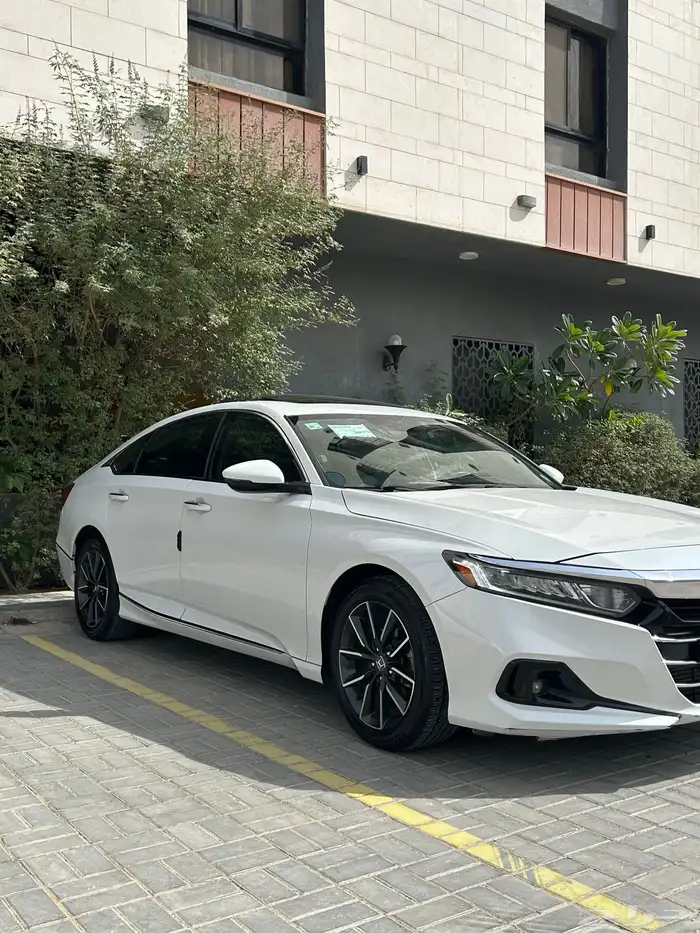 هوندا اكورد 2022 مخزنه 1