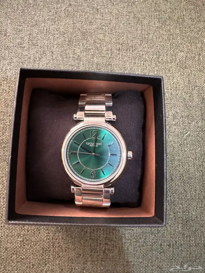 ساعه كوتش للبيع 2