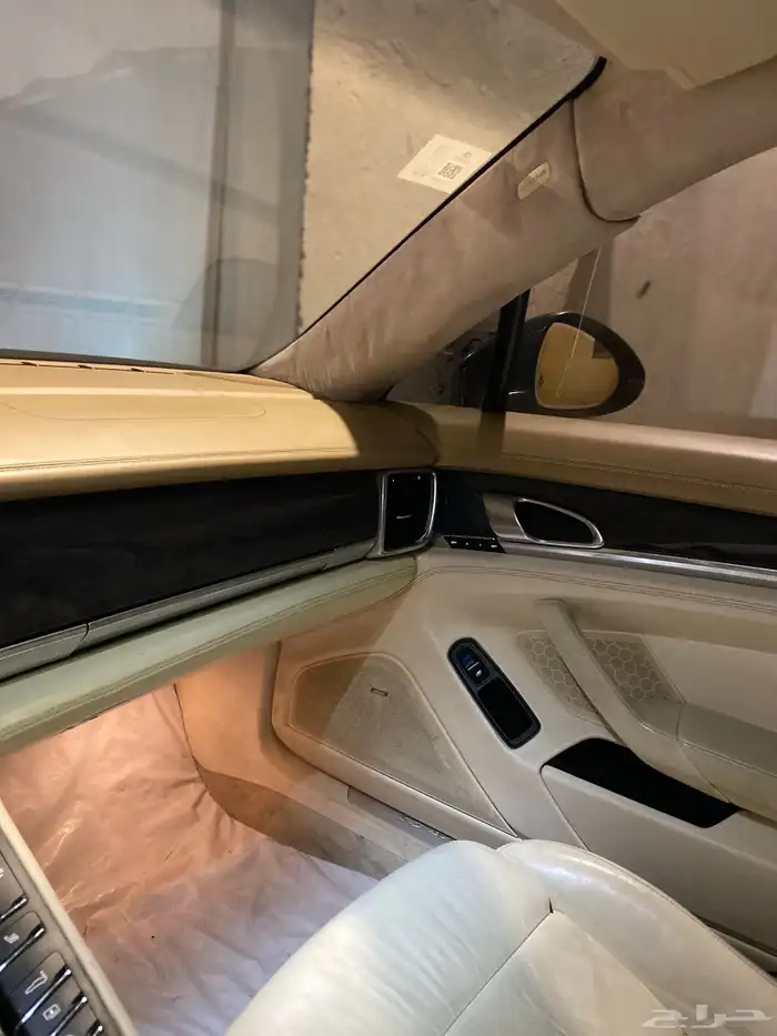 بورش باناميرا 2010 16