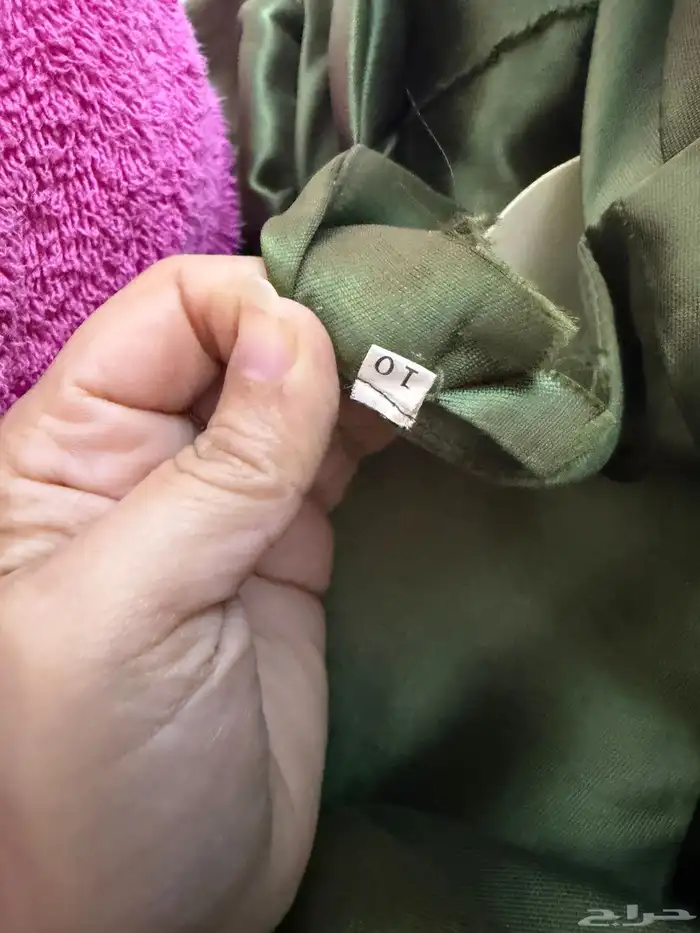 فستان للبيع ملبوس لبسه وحده 3