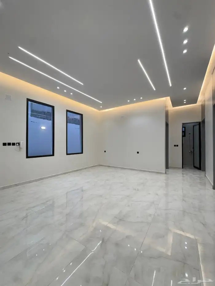 للبيع دور الخرج حي الاسكان 5