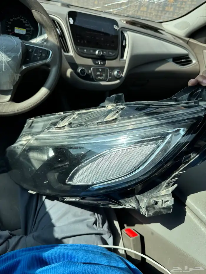 شمعة ماليبو يسار 2022 1