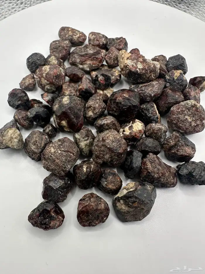 حجر كريم جارنيت سعودي 0