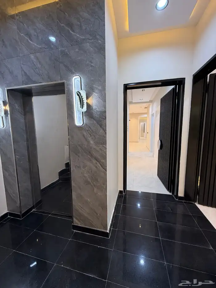 روف علوي مع ملحق 9 غرف بتصميم مودر قرب ح الراقي-بسعر 670الف 1