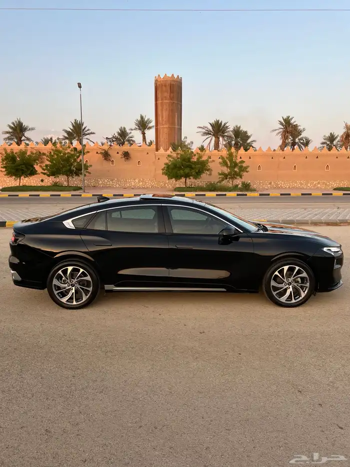 فورد تورس تيتانيوم (تم البيع). 11