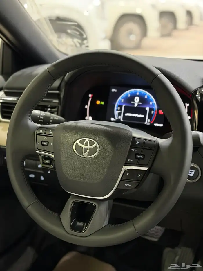 تويوتا كامري ( LE ) نص فل 2025 سعودي ( 121 ) شامل 5