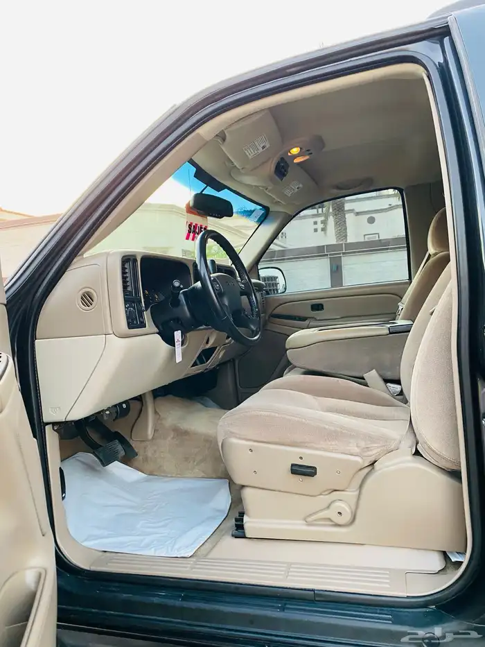 جمس يوكن مخزن 2006 مالك واحد ماشاء الله 20