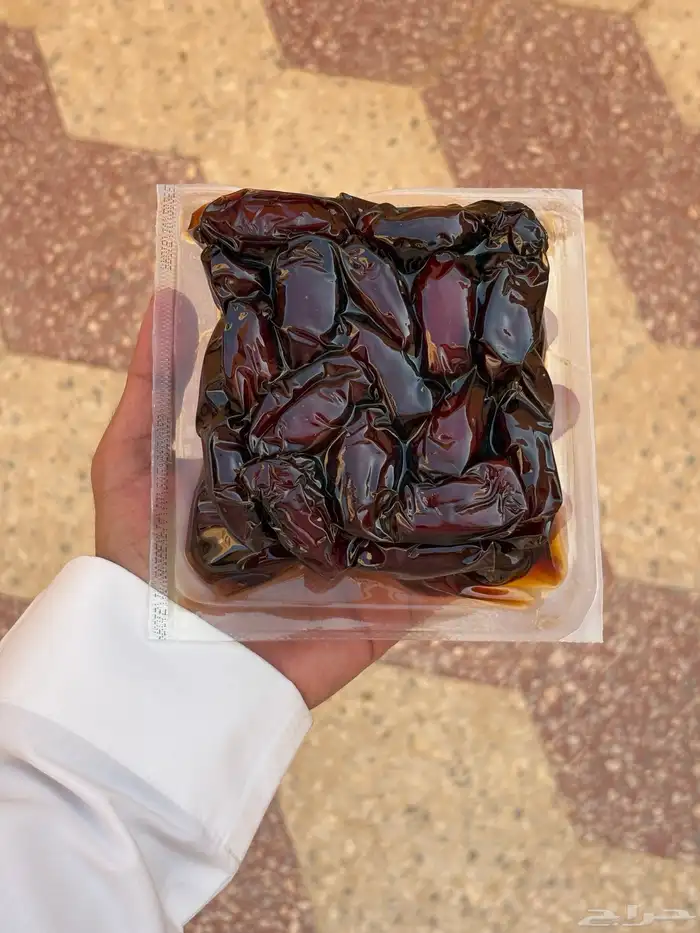 تمر خضري فاخر 1