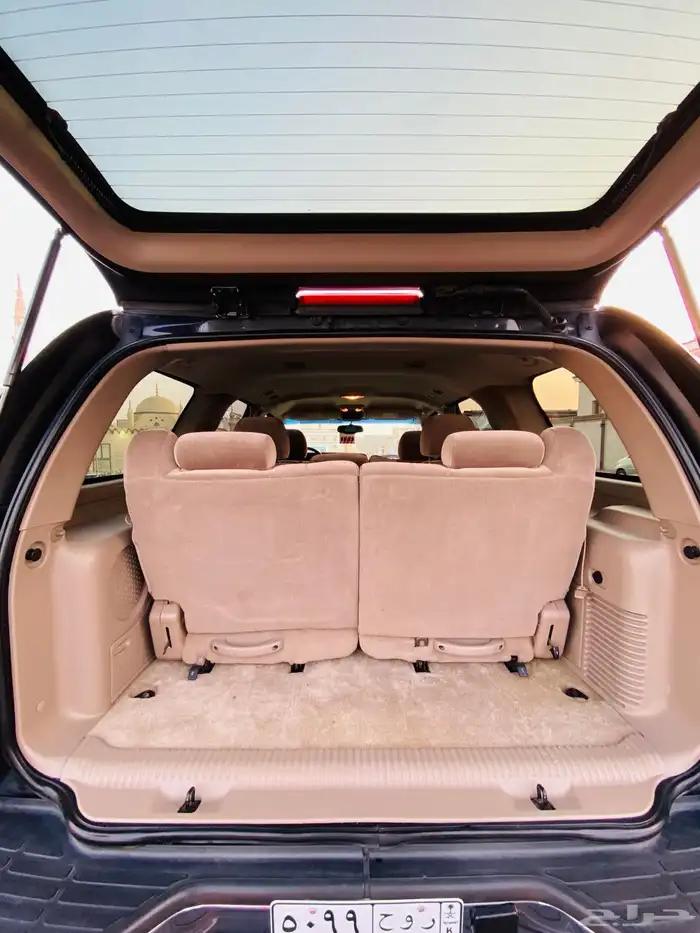 جمس يوكن مخزن 2006 مالك واحد ماشاء الله 29