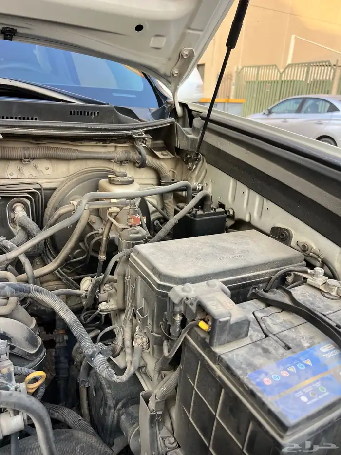 تويوتا برادو ربع موديل 2019 اربعه سلندر فل 50