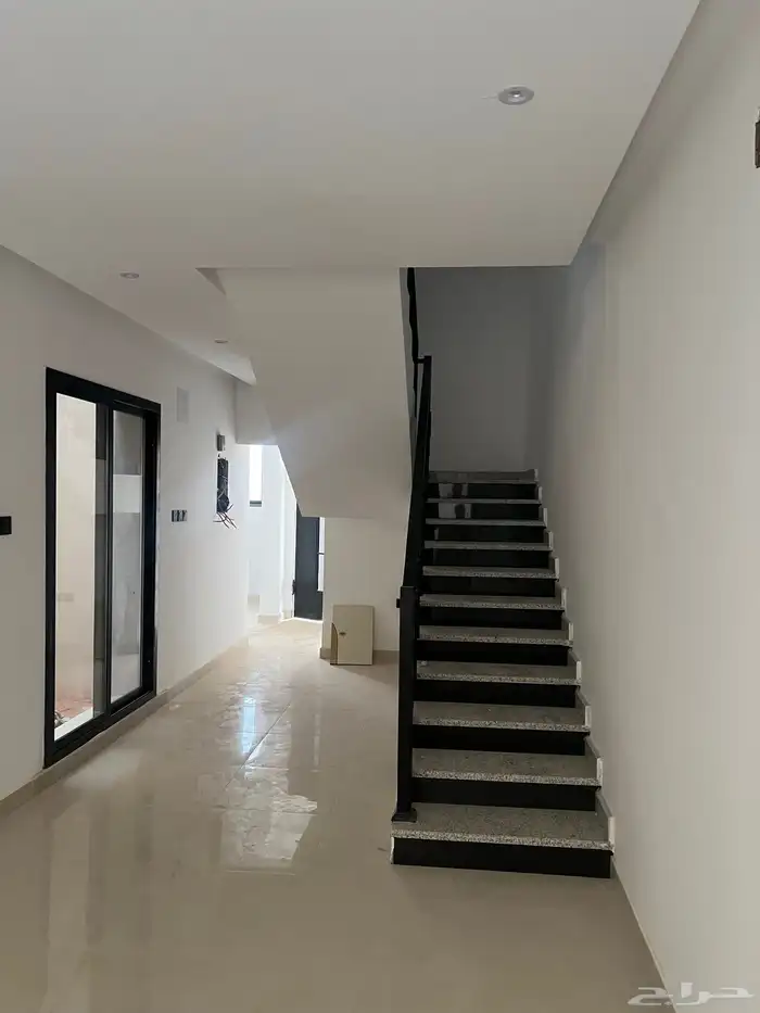 مشروع فلل تاون هاوس للإيجار بالكامل بحي لبن 15