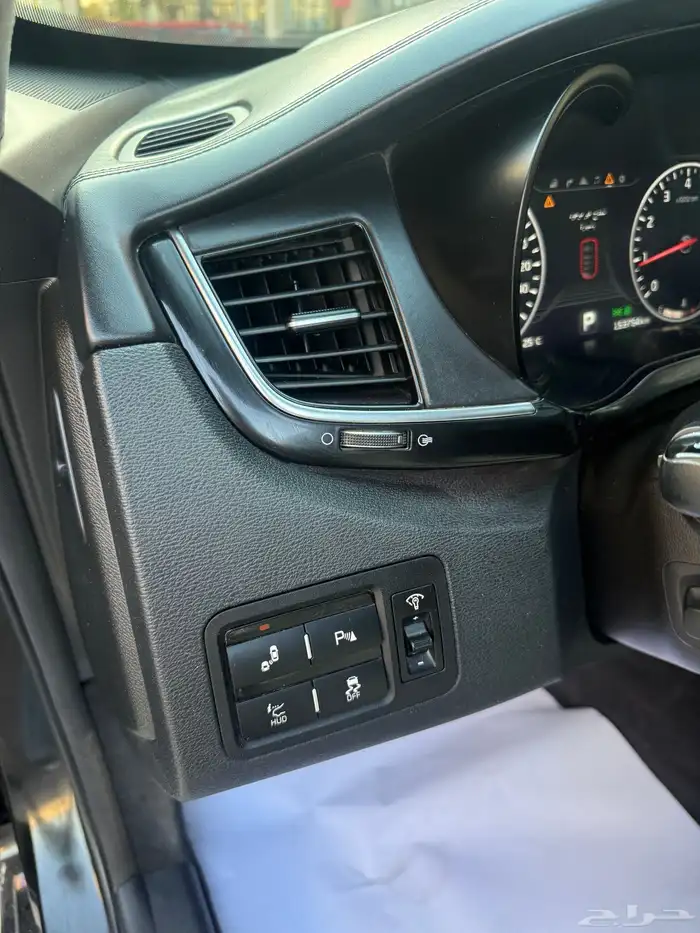 كيا كوريس 2016 فل كامل اعلى فئه 8 سلندر 30