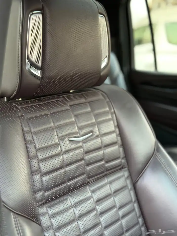 اسكاليد 2021 (بلاتينيوم سبورت) 18