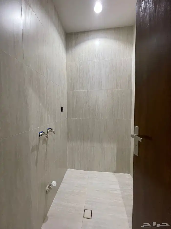 للبيع شقق ارضيه وشقق علويه من 430 الف حى المصيف 8