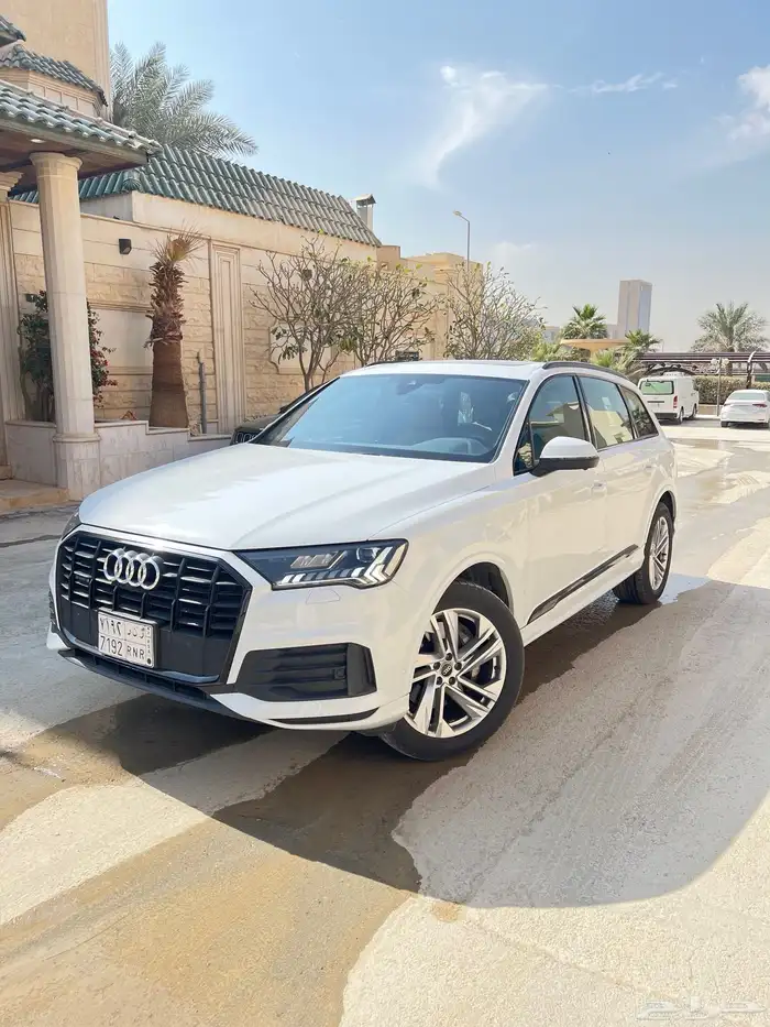 اودي جيب Q7 2023 مخزن 5