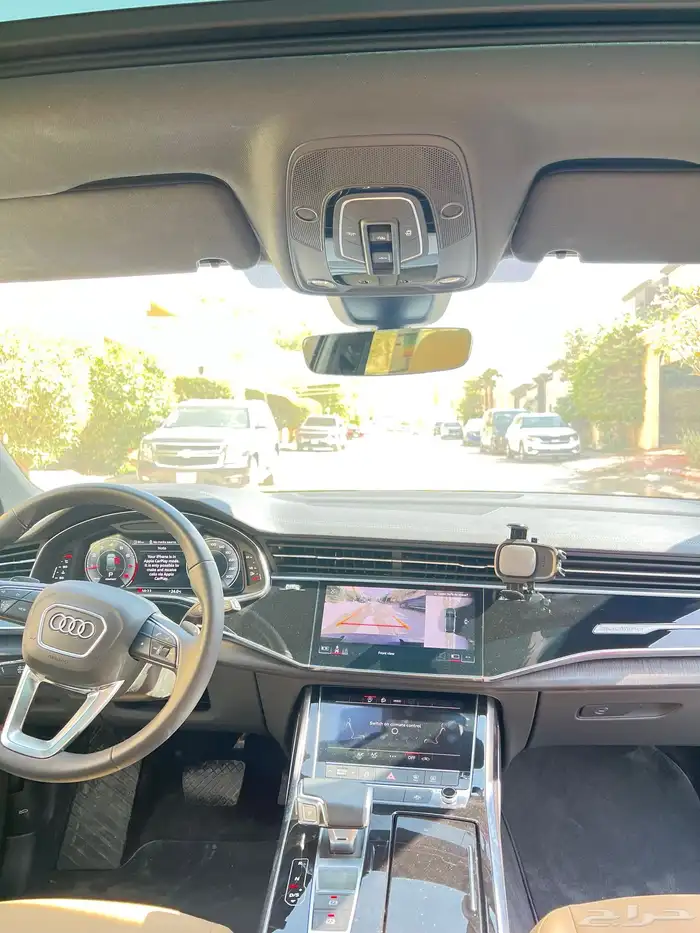 اودي جيب Q7 2023 مخزن 12