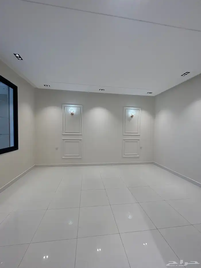 للبيع شقق ارضية و علوية تشطيب VIP بحي المعارض خميس مشيط 5