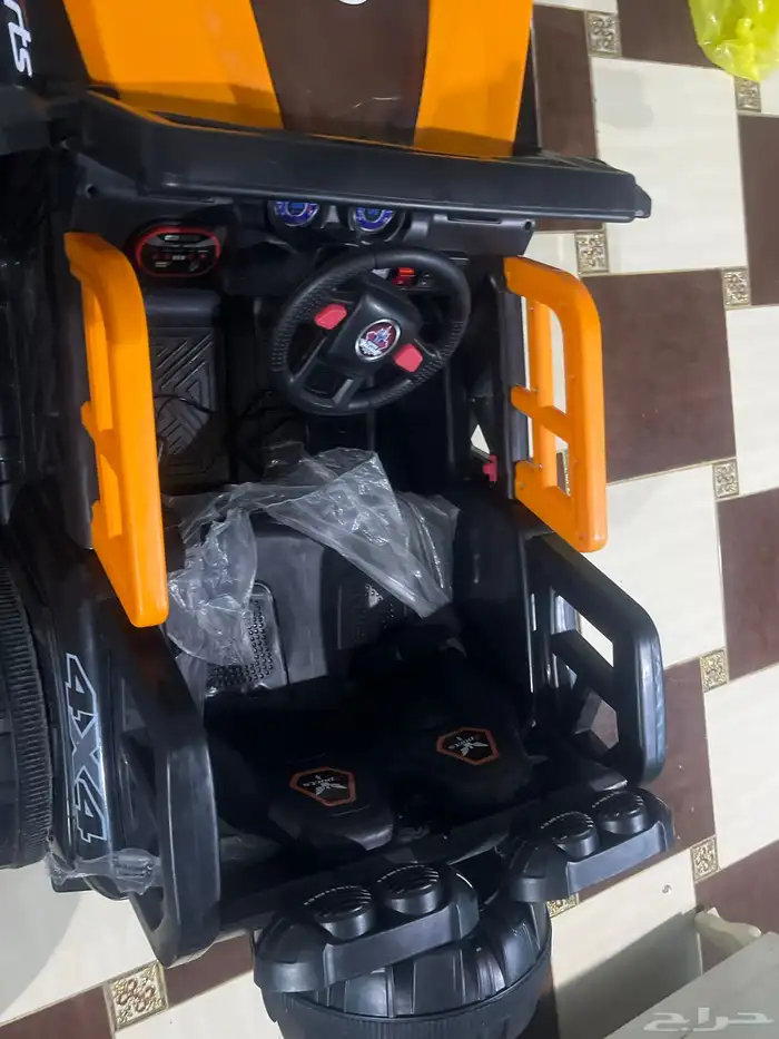 سياره شحن بالريموت جديد 1