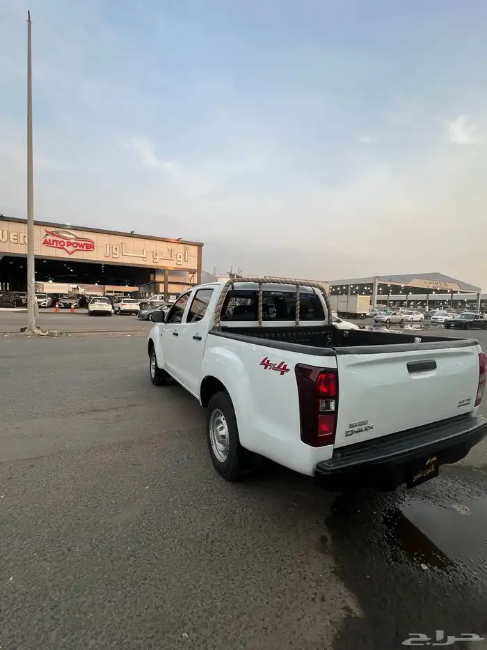 ايسوزو 2022 دبل غمارتين ديزل ديماكس 10