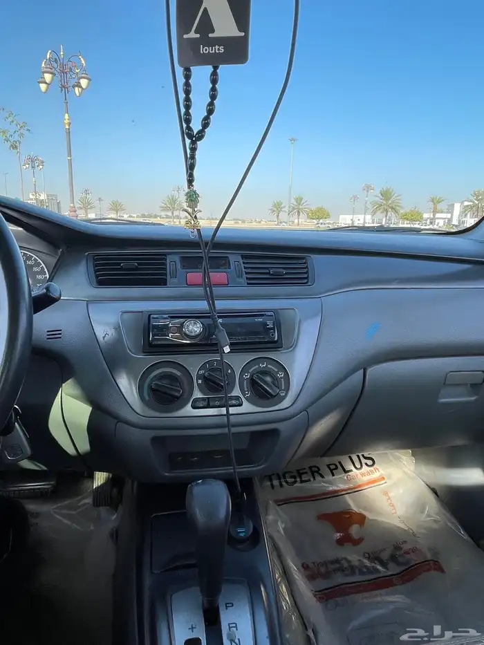 لانسر 2014 للبيع 3