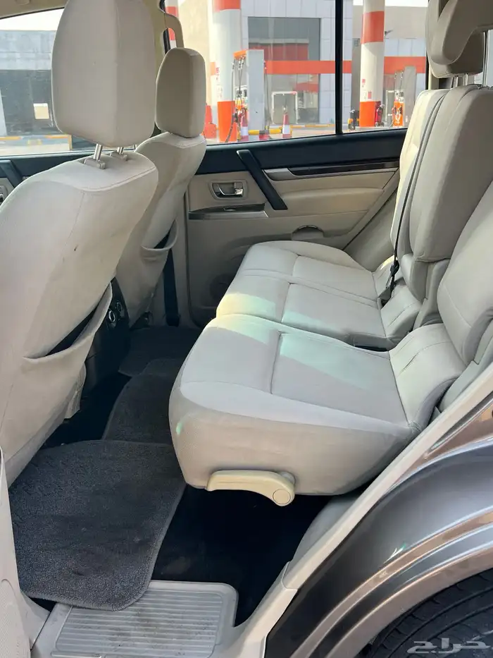 ميتسوبيشي باجيرو 2016 15