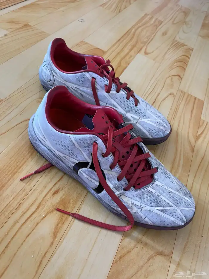 حذاء قرة القدم 2