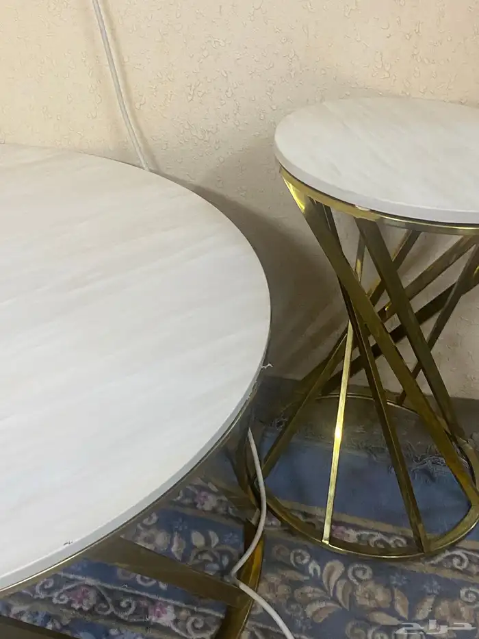 طاولات جديده مالها سنه عندي 2