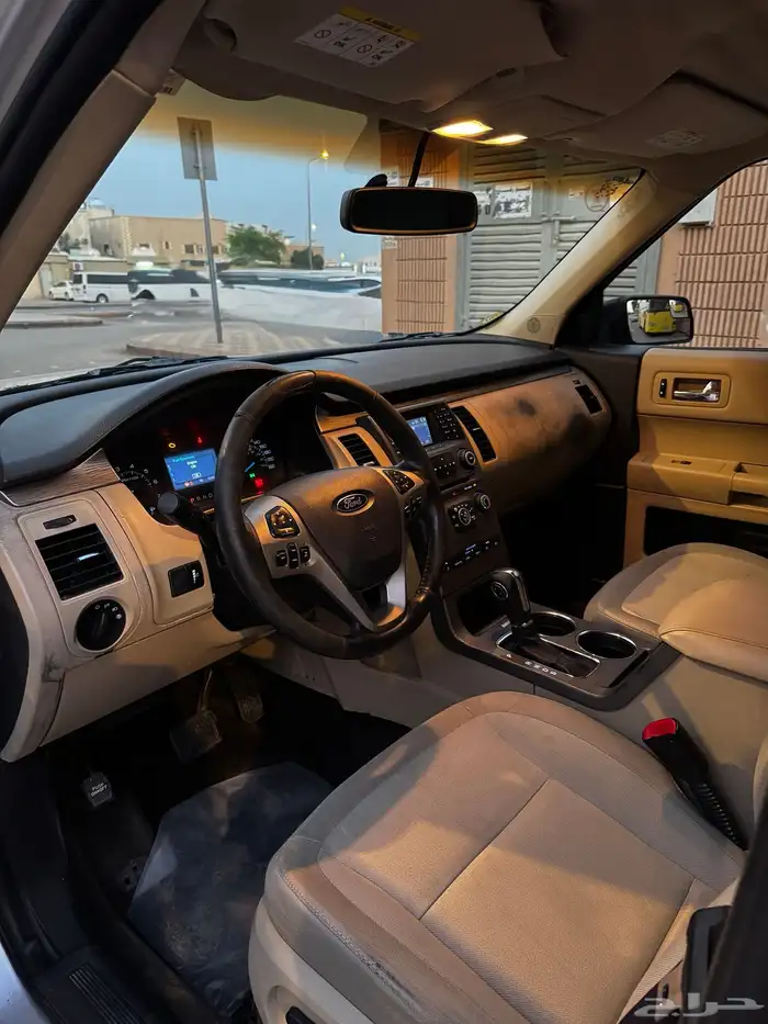 للبيع فورد فلكس 2013 نظيف 6