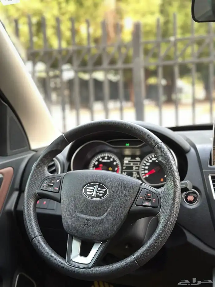 فاو بيستون X40 موديل 2020 تماتيك 10