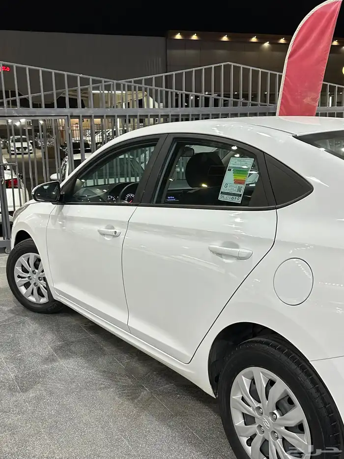 اكسنت 2020 ابيض محرك كبير 1.6 معرض(عبيد الرشيدي) 5