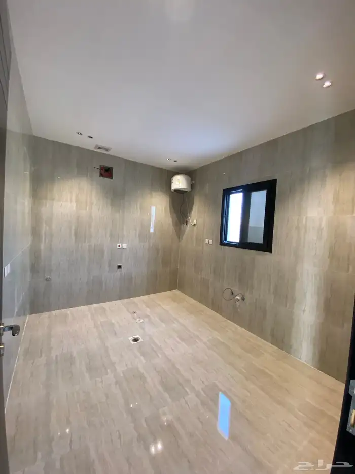 ملحق للبيع في حي النور 3