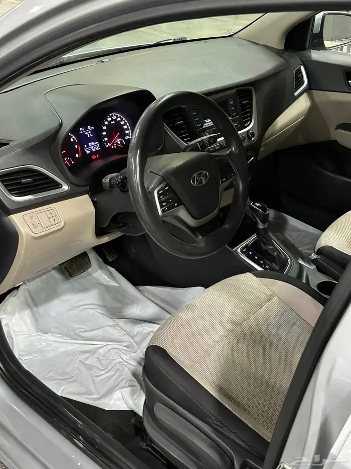 اكسنت 2020 فضي محرك 1.6 لدى معرض(عبيد الرشيدي) 17