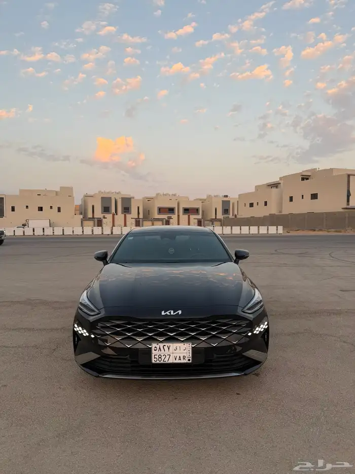 كيا k8 0